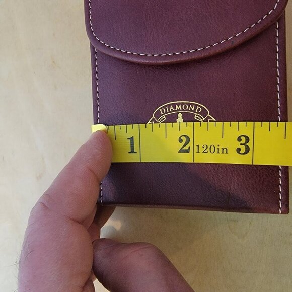 Diamond Crown Cigar Carrying Case - 3 Cigar Capacity - Picture 11 of 12